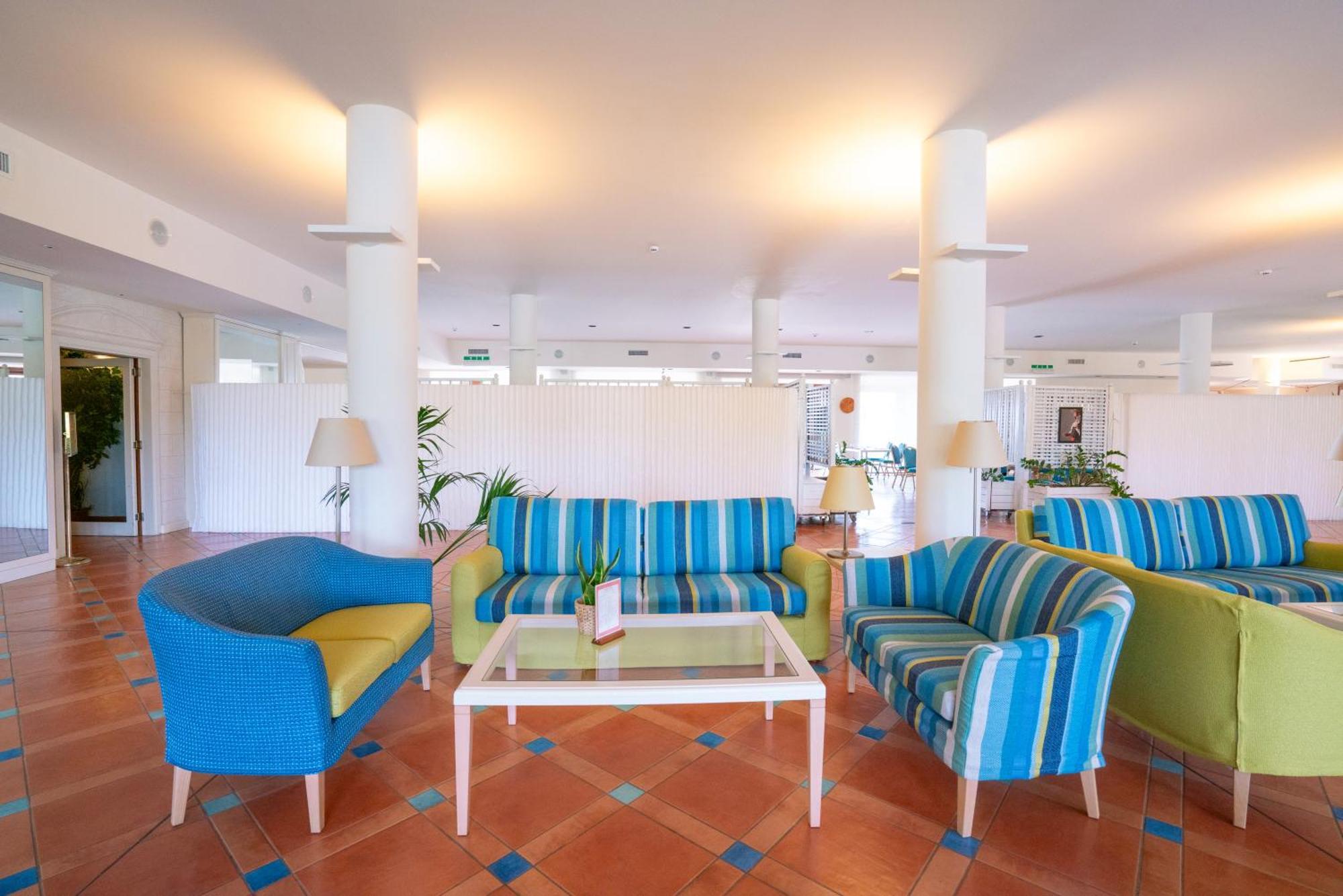 Hotel Santa Gilla