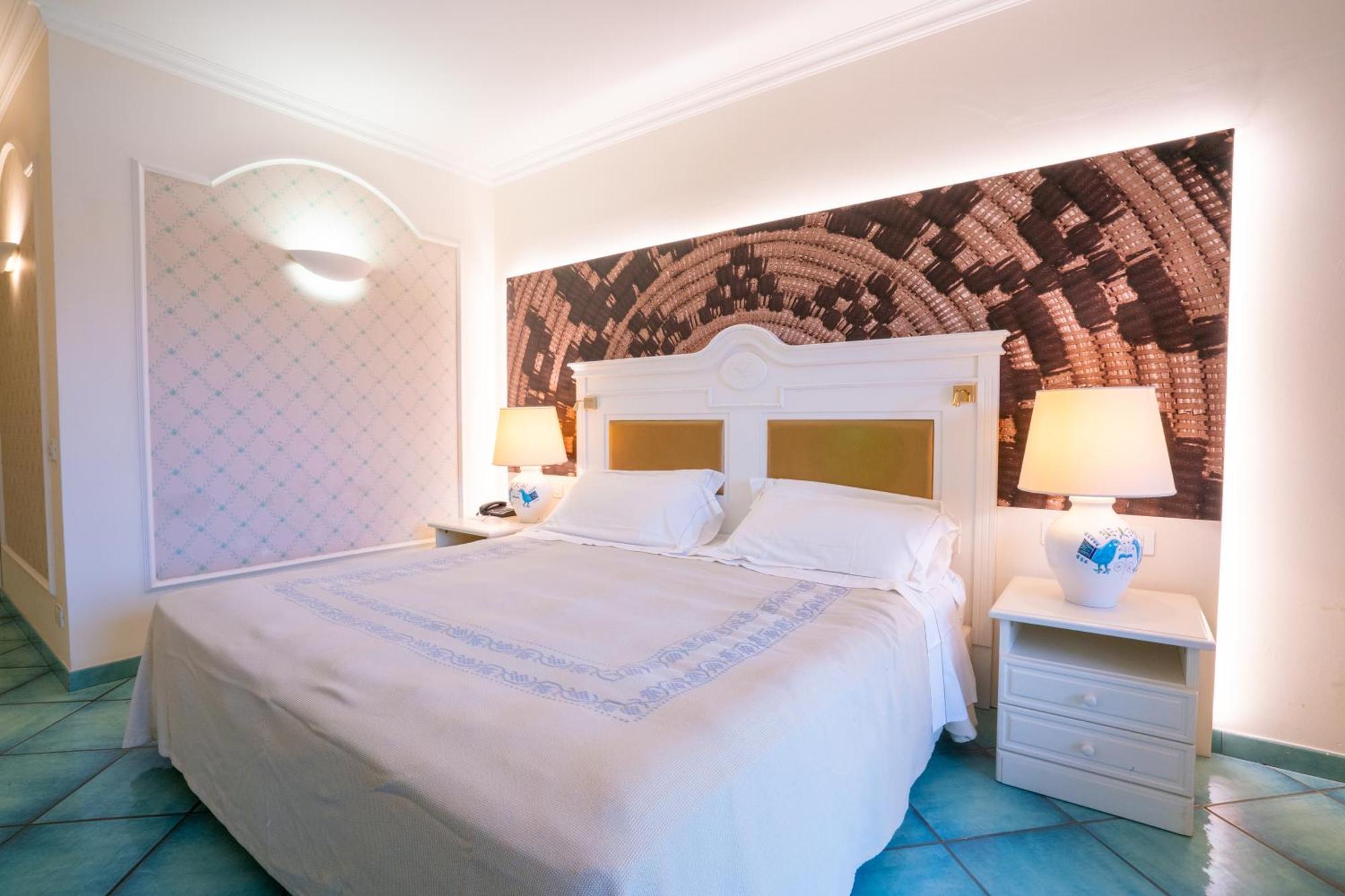Santa Gilla Hotel