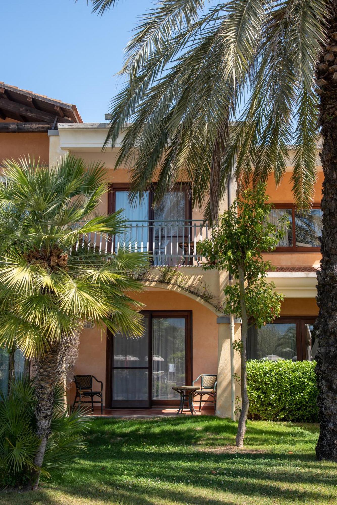 Santa Gilla Hotel 4*