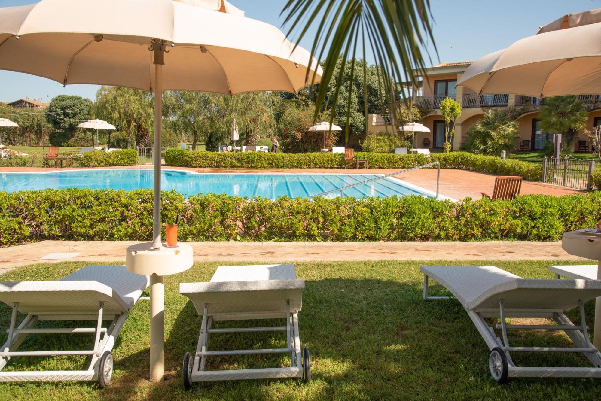 Santa Gilla Hotel